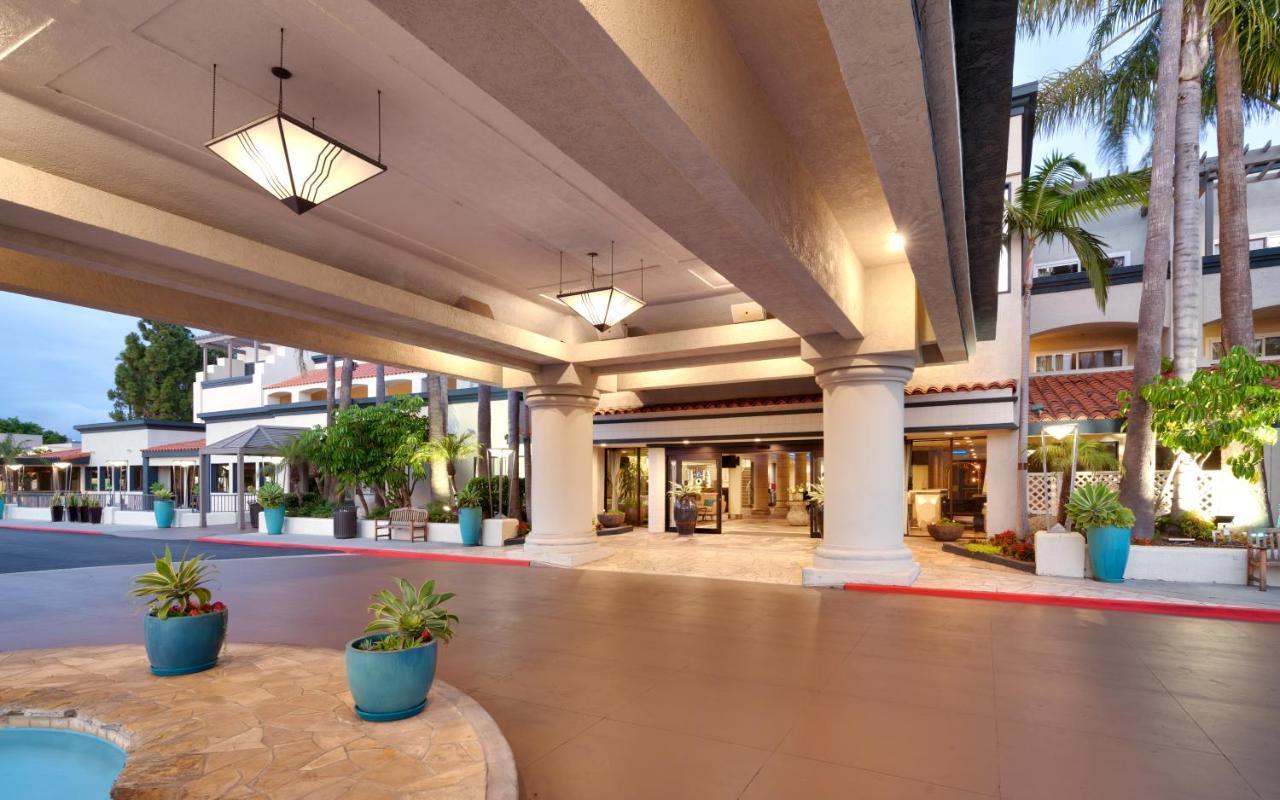 Atrium Hotel Orange County Ірвайн Екстер'єр фото