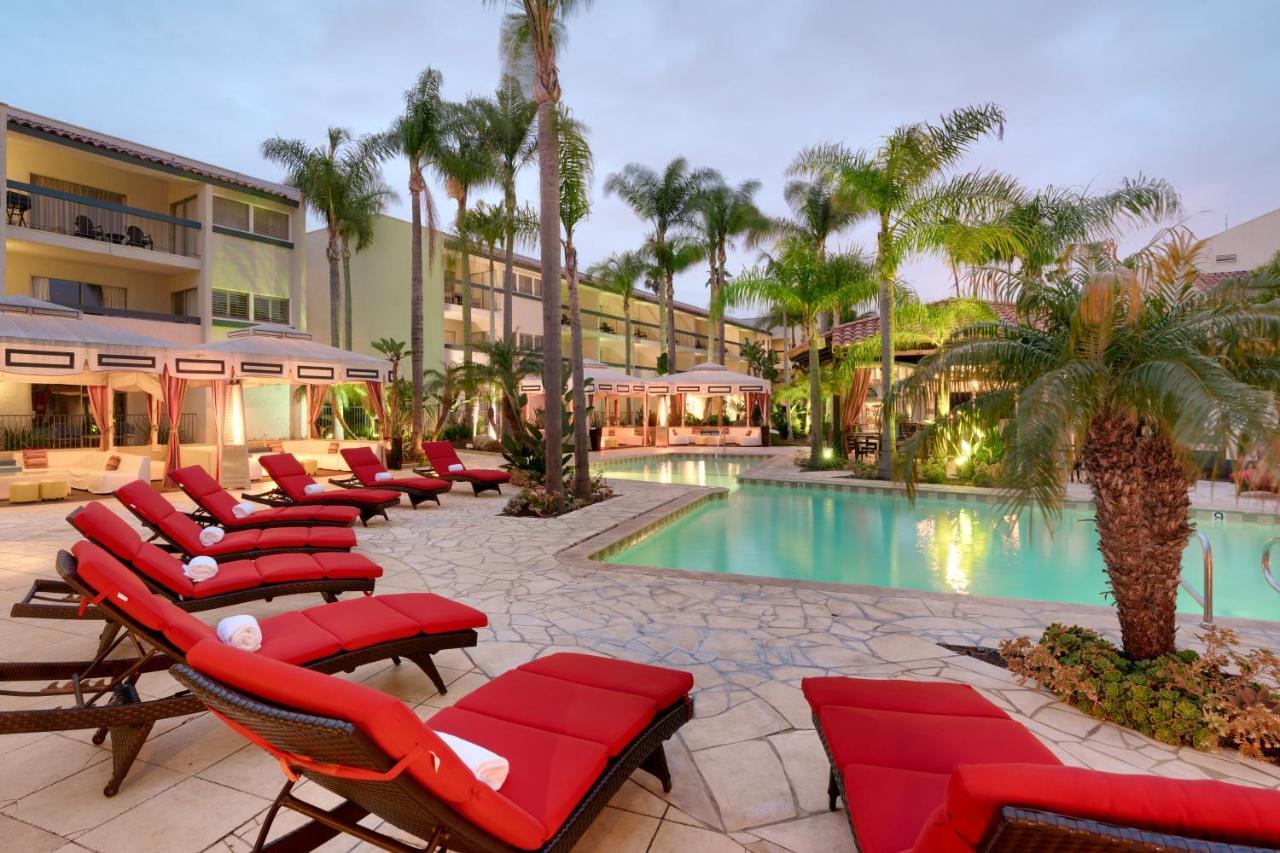 Atrium Hotel Orange County Ірвайн Екстер'єр фото