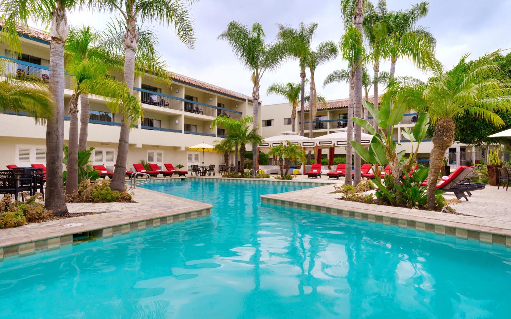 Atrium Hotel Orange County Ірвайн Екстер'єр фото