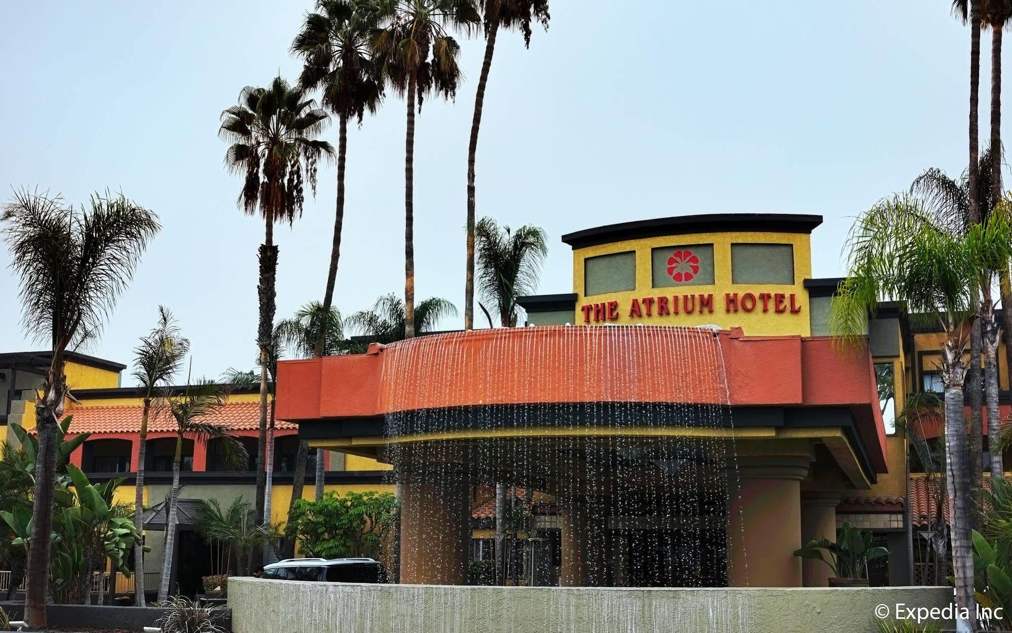 Atrium Hotel Orange County Ірвайн Екстер'єр фото